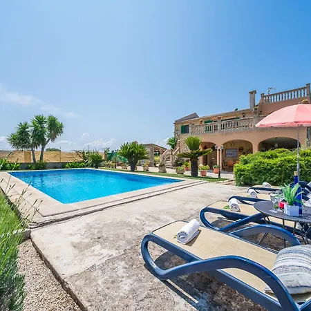 In With Pool * Sa Pobla